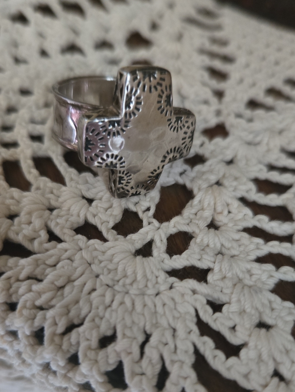 Silpada Good Graces Sterling Silver Cross Ring - Picture 8 of 13